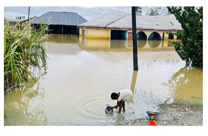 Flooding could persist till September and contaminate drinking water - NiHSA warns