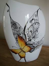 Modele Plus Moderne Album Photos Le Petit Monde De Nanou Peinture Sur Porcelaine Ceramiques Peintes Peinture Papillon