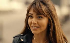 Üç Kuruş 'Leyla' kimdir? Leyla kim canlandırıyor? Aslıhan Malbora kimdir,  kaç yaşında, nereli, hangi dizilerde rol aldı?