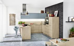 Cuisine Integree Aspect Bois Avec Comptoir Nolte Kuechen Com