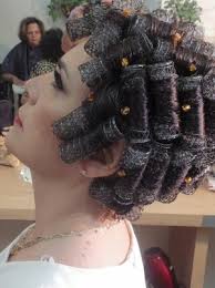 Gloria Curls's Instagram, Twitter & Facebook