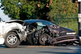 Both are minus your deductible. How Does Gap Insurance Work When A Car Is Totaled Howstuffworks