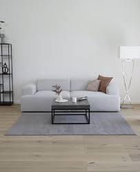 Stefan smalla (founder & ceo) and sebastian säuberlich (cfo) constitute the management board of the company. Sofa Melva 3 Sitzer In Hellgrau Westwingnow