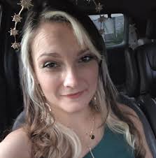 Loving this ladder towel rack 😍