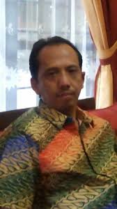 Maybe you would like to learn more about one of these? Iwan Darmawan Hasil Ngamen Berbuah Dekan Fakultas Hukum Universitas Pakuan Bogor Bogor Kita Com