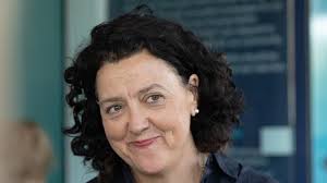 Teal MP Monique Ryan defeats Amelia Hamer for Kooyong seat