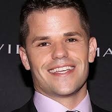 Amazon.com: A Midsummer Night's Dream : Mott, Casey Wilder, Jogia, Avan,  Carver, Charlie, Carver, Max, Rabe, Lily, Cook, Rachael Leigh, Wittrock,  Finn: Movies & TV