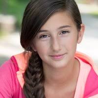 Stella Louise Weaver (@stellalweaver)