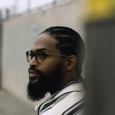 the goal has been grow these legs and i feel like they finally are 🤭  gymshark code marissa