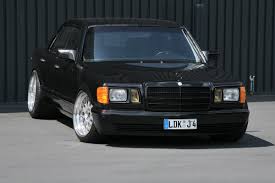 Old Skool Tuning 1983 Mercedes Benz 560se With 386hp By Inden Design Carscoops Mercedes W126 Mercedes Benz Mercedes Benz Cars