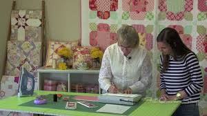 How To Machine Applique Using Fusible Web Featuring A Cute Cat Quilt Block Fat Quarter Shop Youtube