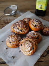 Escargots Brioches A L Huile D Olive Chocolat Et Noix De Pecan Blog De Cuisine Creative Recettes Popotte De Manue Recettes De Cuisine Brioches Blog Cuisine