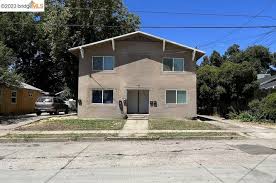 Image result for vodouch st%u0159 b%u0159it 