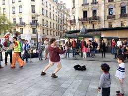 But for many of those who live there—natives, former parisians, and international residents alike—lyon stands in a class of its own. How To Live Like A Local In Lyon France 2foodtrippers