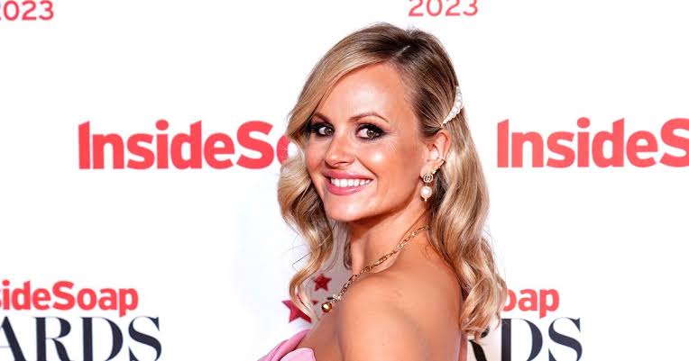 Coronation Street's Tina O'Brien told 'well done' in praise for clap back  to sex-shaming remark - Manchester Evening News