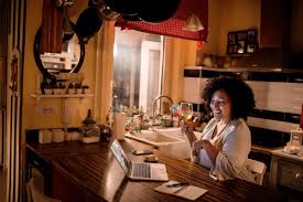 Spending thanksgiving alone may be daunting, but we share easy and fun ways to cope during a time traditionally meant for family gatherings. Alone On Thanksgiving Here Are Some Tips For Millennials Chicago Tribune