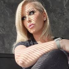 Athena Kellogg's Instagram, Twitter & Facebook