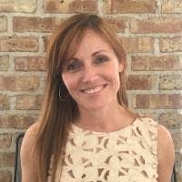 Shelly Jain's Instagram, Twitter & Facebook