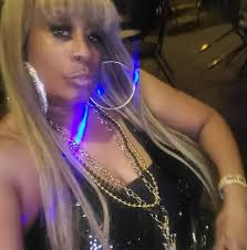 I Miss my mom so much I still can not believe she she's gone