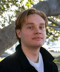 From Self-Doubt to Self-Assurance: Saying Goodbye to Imposter Syndrome