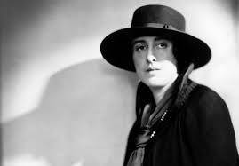 In an excerpt from her diary, she details a visit vita paid her while leonard was home in 1927 The Paris Review The Fabulous Forgotten Life Of Vita Sackville West The Paris Review