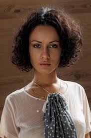 Stacy Bloom's Instagram, Twitter & Facebook