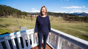 Etter ett år med intern debatt er høyre endelig klar til å avgjøre spørsmål om eggdonasjon, surrogati og assistert befruktning for enslige. Legger Debatten Pa Et Lavmal Smp No Nyheter Nyheter Fra Alesund Sunnmore Og Nordvestlandet