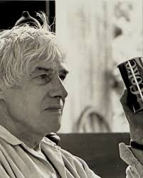 ⭐️1971 ⭐️ Willem de Kooning taking a morning break from painting at Little  Alburt's Beach,East Hampton L.I. NY. From the Woodward Gallery 1996  Exhibition “East Hampton Portraits” 1966-1980 photos by Martin Koeniges.