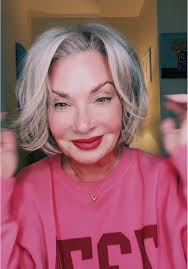 Mrs Keri Clark New Hair