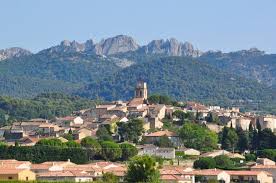 Fresh Bread And Village Life In Sablet Perfectly Provence Village Life Provence Village