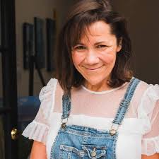 Renee Ortiz's Instagram, Twitter & Facebook