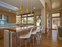 san francisco home features warm