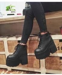39 Ideas Fashion Diy Upcycling Life Gray Shoes Outfit Trending Shoes Outfit Shoes