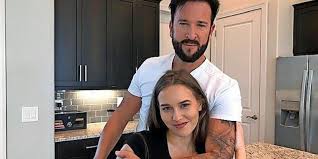 Offizielle seite von michael wendler. Michael Wendler Plant Seine Zukunft Mit Laura Inklusive Nachwuchs