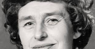 Norges første kvinnelige partileder: Berit Ås forteller