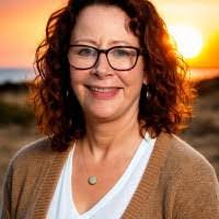 Stacey Heldman's Instagram, Twitter & Facebook