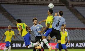 Mulher seria contratada da conmebol e segurança teria oferecido dinheiro a ela e feito perguntas íntimas; Selecao Do Uruguai Registra Novos Sete Casos De Covid 19