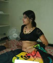 Earn money with xossipz and masaladesi alert: Desi Real Aunty Nude Pics Collection Similar To Xossip Teen Lingerie