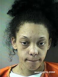 Hope Brewer's Instagram, Twitter & Facebook