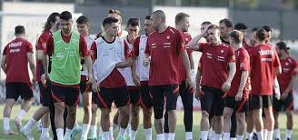 Gine () günel kadro ve piyasa değerleri transferler söylentiler oyuncu istatistikleri fikstür haberler. Xkvnchi0ilmqwm