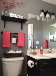 Get inspired by our favorite bathroom decorating ideas. 20 Apartment Bathroom Decor Magzhouse