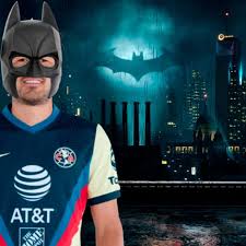 Bruno decidió usar sus redes sociales para relatar lo que sucedió. Club America Raul Orvananos Confunde A Bruno Valdez Con Batman