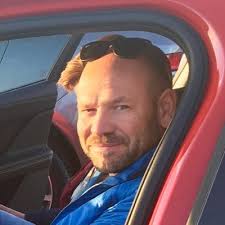 ariana benion (@arianabenionger)