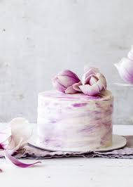 magnolien tortchen mit himbeeren und joghurt emma s lieblingsstucke rezept kuchen und torten himbeer joghurt torte kuchen ideen