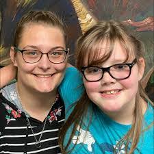 Kris Julius's Instagram, Twitter & Facebook