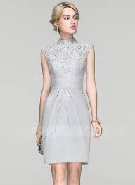 Au 234 00 Sheath Column High Neck Knee Length Charmeuse Cocktail Dress With Ruffle Jj S House Com Imagens Vestidos Estilosos Vestidos Para Ocasioes Vestidos