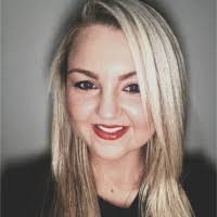 Crystal Enfinger's Instagram, Twitter & Facebook