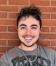 Kendall Ash's Instagram, Twitter & Facebook