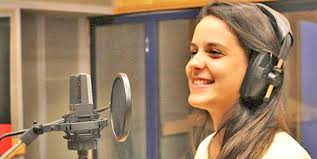 JOVEN Y ARTISTA: Maylin Quintana sigue con el impulso de la música