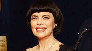 Mireille Mathieu: „Wir lebten in einer Hütte ohne Heizung!“
